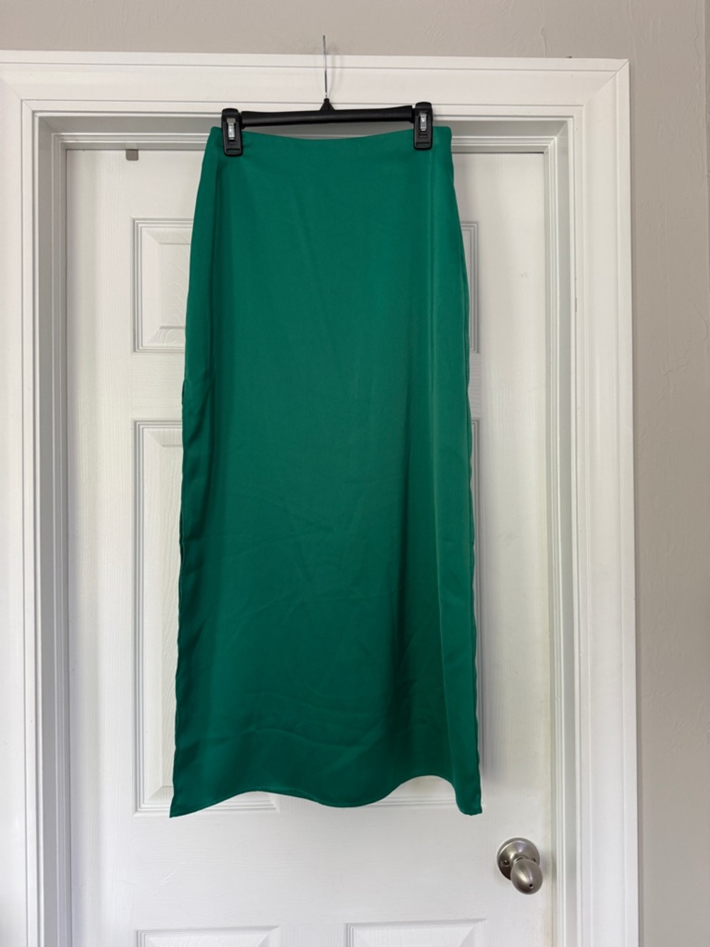Lulus High-Slit Emerald Green Maxi Skirt - Picture 3 of 6